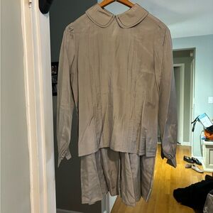 1960s Vintage Silver two piece silk set